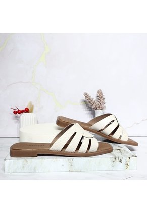 Sandalia Plana Para Mujer C47-Z19 CAPUCHINO CUERO ZAVATTY