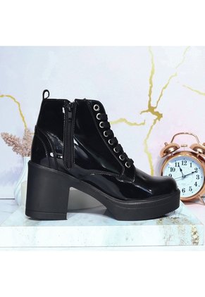 Botin Para Mujer TA327 NEGRO CHAROL ZAVATTY