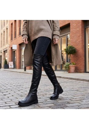 Bota Para Mujer 25150-Z22 NEGRO ZAVATTY