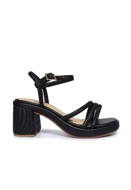 Sandalia Plana Para Mujer V570-Z84 NEGRO ZAVATTY