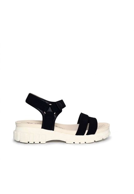 Sandalia Plana Para Mujer 9034-Z83 NEGRO ZAVATTY