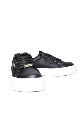 Tenis Para Mujer TA1084 NEGRO ZAVATTY