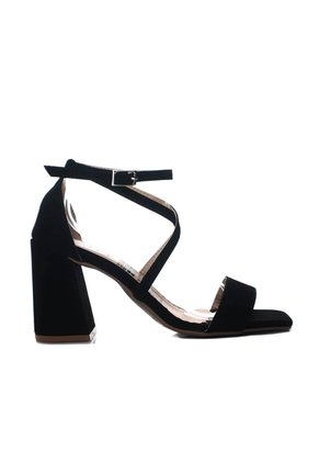 Sandalia Para Mujer H21-Z401 NEGRO NOBUCK ZAVATTY