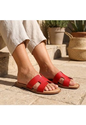 Sandalia Plana Para Mujer HERMES-Z19 ROJO CUERO ZAVATTY