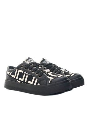 Tenis Para Mujer TA1008 NEGRO TALCO MEDIA ZAVATTY