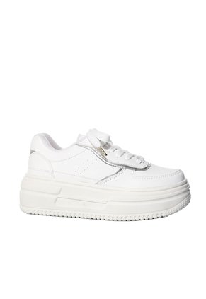 Tenis Para Mujer 1171-Z518 BLANCO X PLATA ZAVATTY