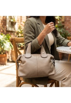 Manos Libres Para Mujer BOLZ5008C MOCA CUERO ZAVATTY