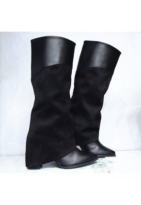 Bota Plana Para Mujer 2661-Z22 NEGRO ZAVATTY