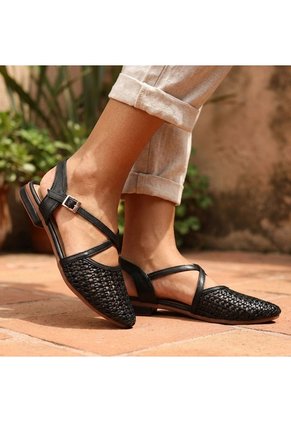 Baleta Cerrada Para Mujer V014-Z84 NEGRO ZAVATTY