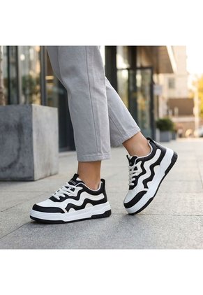 Tenis Para Mujer KF06-Z477 BLANCO X NEGRO ZAVATTY