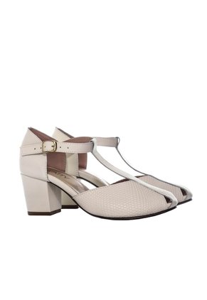 Sandalia Para Mujer H-SABA NEGRO CUERO ZAVATTY