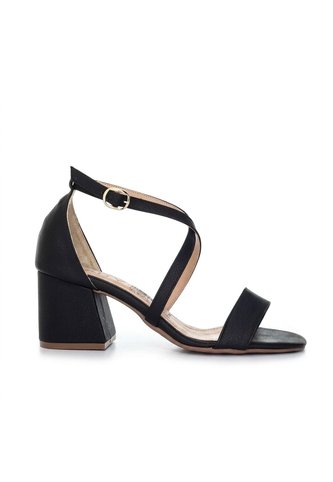 Sandalia Para Mujer Q51-Z471 NEGRO ZAVATTY Zavatty