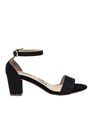 Sandalia Para Mujer 2140-Z148 NEGRO ZAVATTY