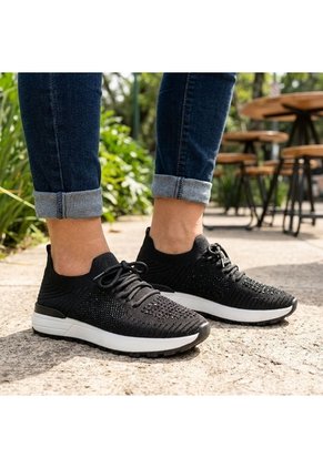 Tenis Para Mujer M01-Z400 NEGRO ZAVATTY