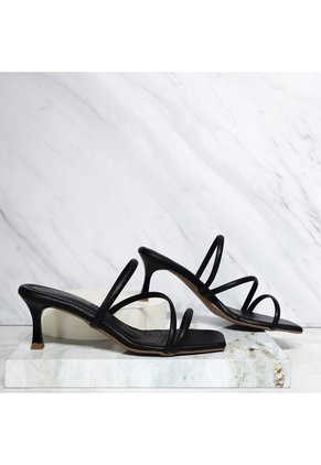 Sandalia Tacon Para Mujer 5501-Z471 NEGRO ZAVATTY