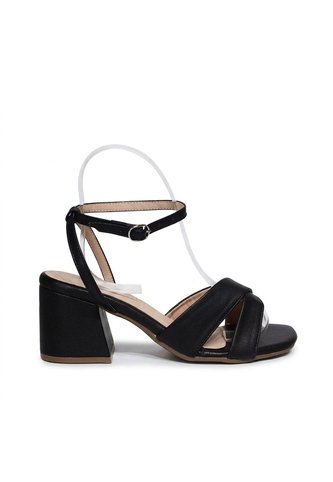 Sandalia Tacon Para Mujer Q278-Z471 NEGRO ZAVATTY Zavatty