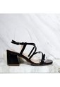Sandalia Tacon Para Mujer Q261-Z471 NEGRO CHAROL ZAVATTY de Zavatty