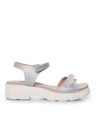 Sandalia Plana Para Mujer 7032-Z83 PLATA ZAVATTY Zavatty